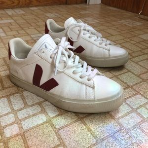 VEJA Esplar Leather White Marsala